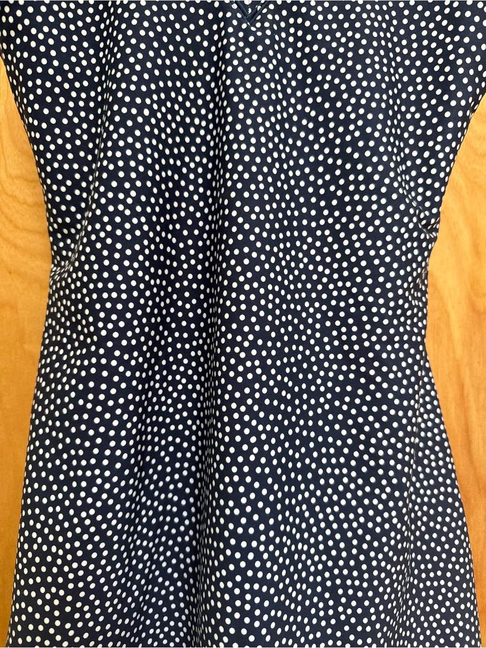 Small Abercrombie + Fitch YPB Sculpt Lux Navy Blue Polka Dot V‑Neck Dress - Picture 9 of 12